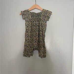 Bonpoint Floral Romper with Ruffled Sleeves